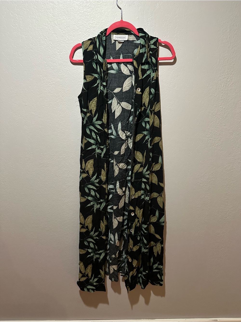 Long Sleeveless Leaf Print Duster - Black with Green & Olive Leaves